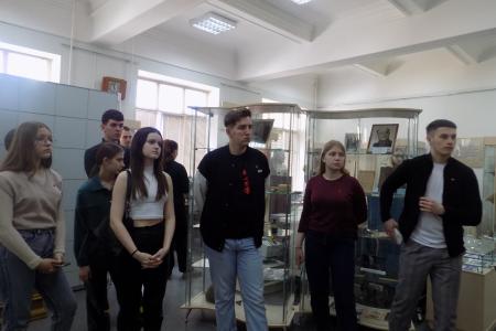 Депутат Сергей Гаврилов и Воронежский обком КПРФ дали старт циклу экскурсий школьников и молодежи в музеи Воронежа