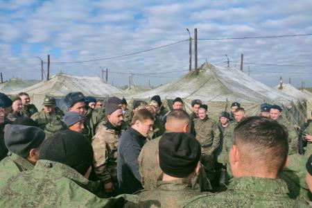 Глава Хакасии Валентин Коновалов: Только наша консолидация может приблизить Победу в этой суровой схватке цивилизаций, в которой наши ребята сражаются, не щадя себя