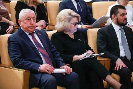 Николай Харитонов задал вопросы Заместителю Председателя Правительства В. Абрамченко и Министру природных ресурсов и экологии А. Козлову