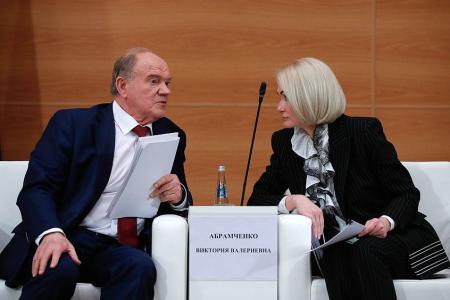 Николай Харитонов задал вопросы Заместителю Председателя Правительства В. Абрамченко и Министру природных ресурсов и экологии А. Козлову