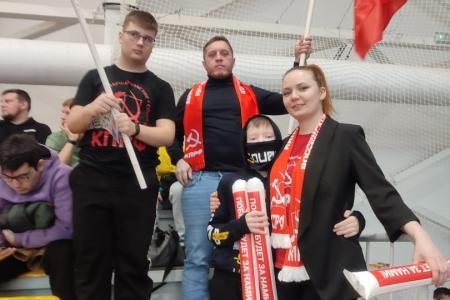 Ямало-Ненецкий автономный округ. Уверенная победа команды КПРФ на футбольном турнире