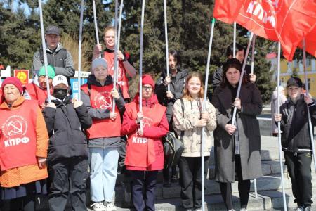 Дело Ленина живёт и в дне сегодняшнем! Акция тувинских коммунистов