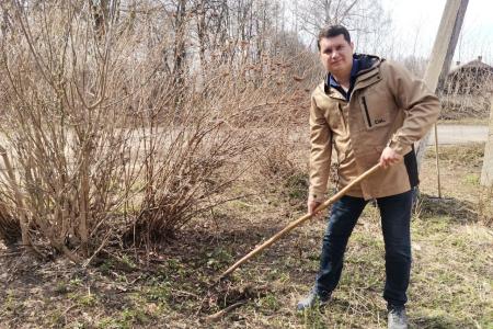 Тульские коммунисты проводят ленинские субботники по всему региону
