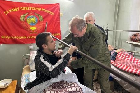 Поездка Казбека Тайсаева в ЛНР