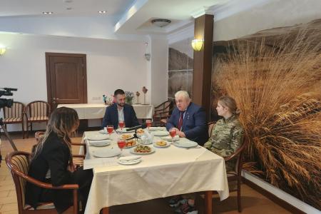 Продолжается поездка Казбека Тайсаева в Хакасию