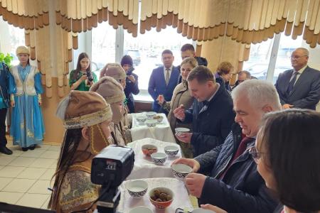 Продолжается поездка Казбека Тайсаева в Хакасию