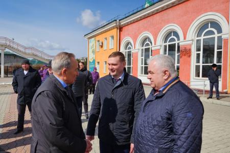 Продолжается поездка Казбека Тайсаева в Хакасию