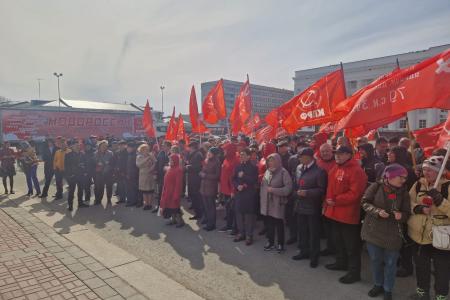 Продолжается рабочая встреча В.И. Кашина в Ульяновске