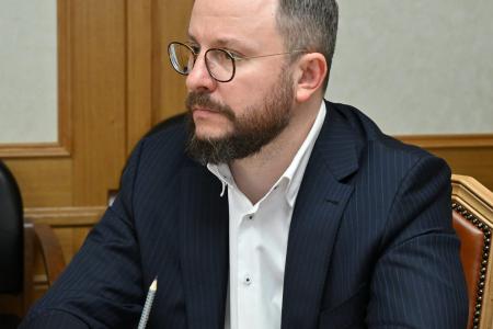 М.Н. Берулава провел заседание комиссии Экспертного совета при Комитете Госдумы по просвещению