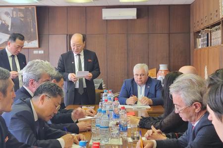 К.К. Тайсаев и И.Н. Макаров приняли участие в "Круглом столе" в газете "Правда"