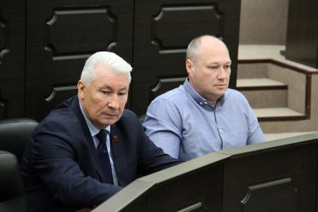 Тамбовская область. Единороссы одобряют, а коммунисты против!