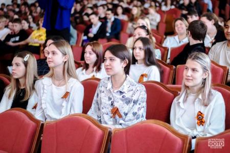 Лидер ставропольских коммунистов Виктор Гончаров: Наши дети войны зачастую сами выступают инициаторами акций, которые проводят