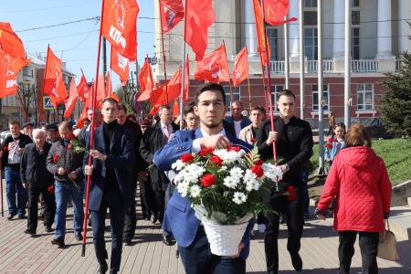 Коммунисты Орловской области отметили День рождения В.И. Ленина