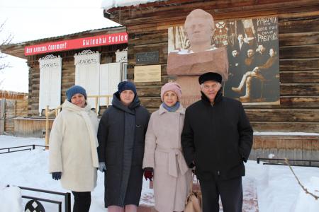 В Якутске проходит семинар-совещание партийного актива региональных отделений КПРФ Дальневосточного федерального округа