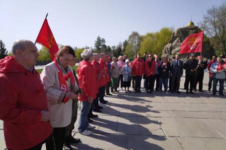 «Наша Великая Родина»: Сталинград, Ростов-на-Дону