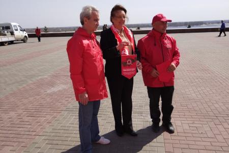 «Наша Великая Родина»: Сталинград, Ростов-на-Дону
