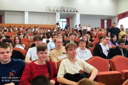 Лидер ставропольских коммунистов Виктор Гончаров: Наши дети войны зачастую сами выступают инициаторами акций, которые проводят