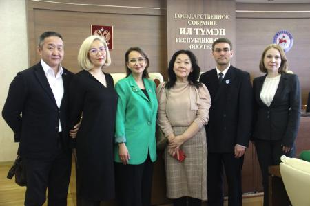 В Якутске проходит семинар-совещание партийного актива региональных отделений КПРФ Дальневосточного федерального округа
