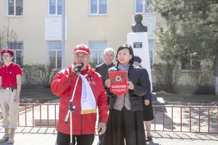 Коммунисты Калмыкии встретили волонтеров патриотического проекта «Наша великая Родина»