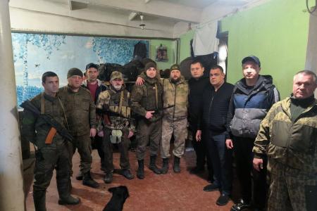 Команда депутатов ЗСО Ульяновской области вместе с помощниками члена ЦК КПРФ, сенатора РФ Айрата Гибатдинова посетила российских военнослужащих на новых территориях