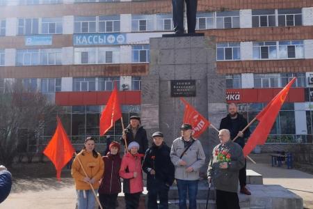 Коммунисты Архангельской области: с Лениным в сердце