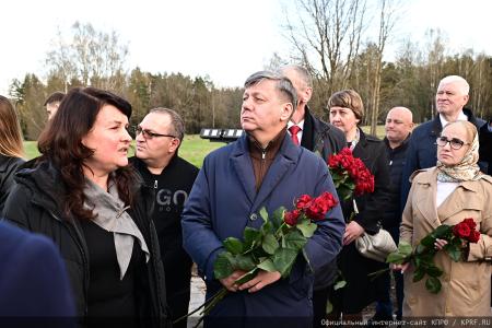 Г.А. Зюганов: Смелее в борьбе за справедливость, дружбу трудового народа и социализм!