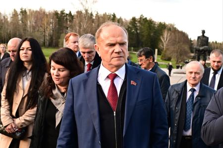 Г.А. Зюганов: Смелее в борьбе за справедливость, дружбу трудового народа и социализм!