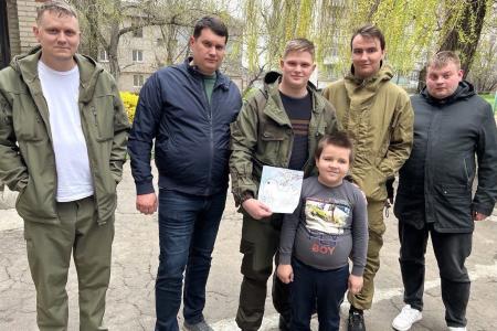 Гуманитарный конвой КПРФ для пчеловодов Донбасса доставлен в город Донецк