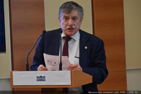 «Наука и образование в условиях санкций: первоочередные антикризисные меры». Круглый стол фракции КПРФ в Госдуме