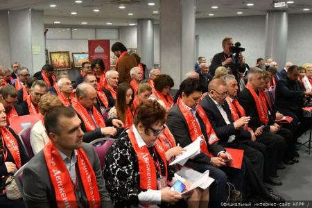 Г.А. Зюганов: «Русский человек – тот, кто любит Россию и служит ей»