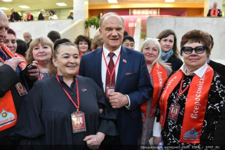 Г.А. Зюганов: «Русский человек – тот, кто любит Россию и служит ей»