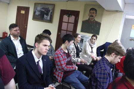 В Якутске проходит семинар-совещание партийного актива региональных отделений КПРФ Дальневосточного федерального округа