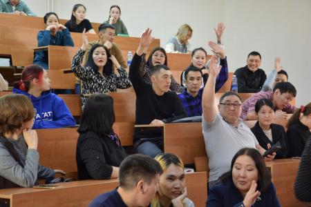 А.В. Корниенко выступил перед преподавателями и студентами Якутска