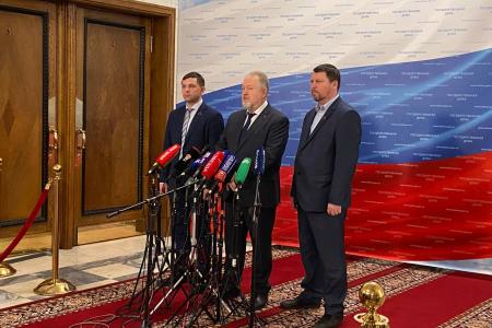 Сергей Обухов: «Даже Гагарина приветствовали на Мавзолее. Драпировать его во время государственных торжеств неприемлемо»