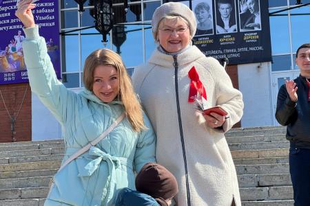 "Социалистический путь – гарантия мира!". Антифашистский митинг в Томске