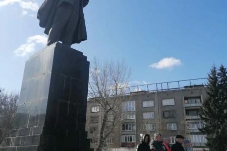 Торжественное собрание, посвящённое 30-летию со дня воссоздания Иркутского областного отделения КПРФ, состоялось в Приангарье