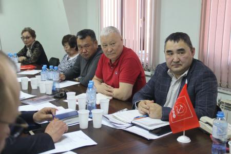 В Якутске проходит семинар-совещание партийного актива региональных отделений КПРФ Дальневосточного федерального округа