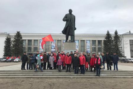 Коммунисты Архангельской области: с Лениным в сердце