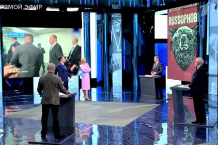 Дмитрий Новиков на Первом канале об Антифашистском форуме в Минске и сопротивлении всем формам гегемонизма и сегрегации