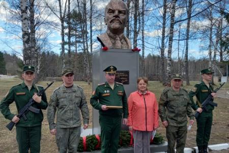 Тверская область. В Бологовском районе восстановили памятник Ленину