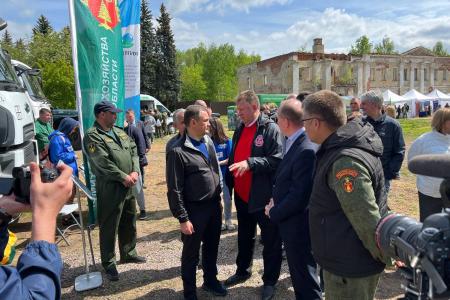 Владимир Кашин вместе с депутатами-коммунистами Мособлдумы принял участие в работе фестиваля «ЭкоИдея»