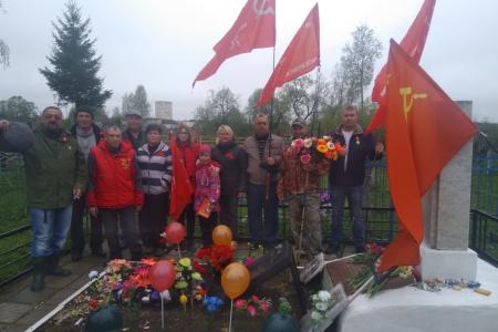 Подмосковные коммунисты отметили День Великой Победы по всему региону