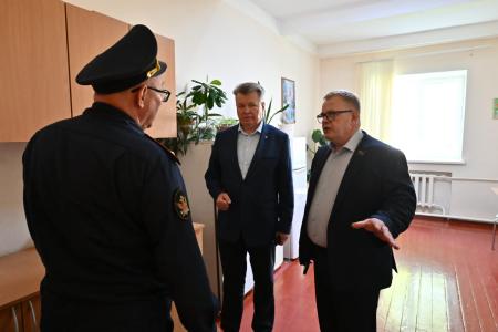 Депутат-коммунист Александр Наумов принял участие в выездном заседании Комитета по вопросам государственной власти и региональной безопасности областного парламента и УФСИН России по Московской области