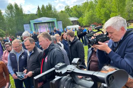 Владимир Кашин вместе с депутатами-коммунистами Мособлдумы принял участие в работе фестиваля «ЭкоИдея»