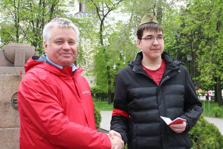 Духом окрепнем в борьбе! Первомай в Воронежской области