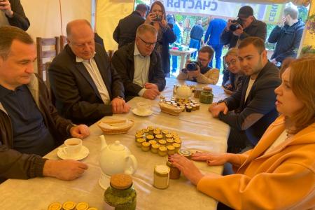 Владимир Кашин вместе с депутатами-коммунистами Мособлдумы принял участие в работе фестиваля «ЭкоИдея»
