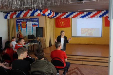 Ставропольский край. Продолжается слёт комсомольского актива в Кисловодске
