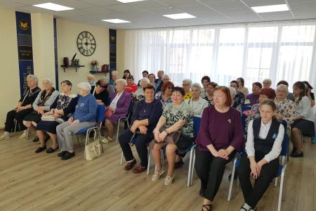 Рязанская область. Депутаты-коммунисты поздравили активистов ветеранской организации с Днем Победы