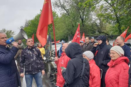 В Ростове-на-Дону состоялся краснознаменный автопробег в честь Дня Победы