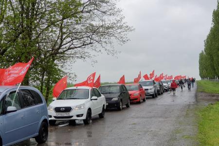 В Ростове-на-Дону состоялся краснознаменный автопробег в честь Дня Победы
